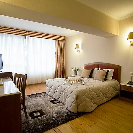 Hotel Exe Sao Lazaro